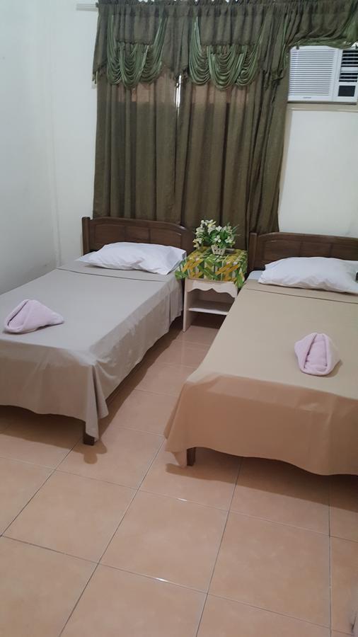 Newport Oak Pension Inn Ταγκμπιλαράν Εξωτερικό φωτογραφία