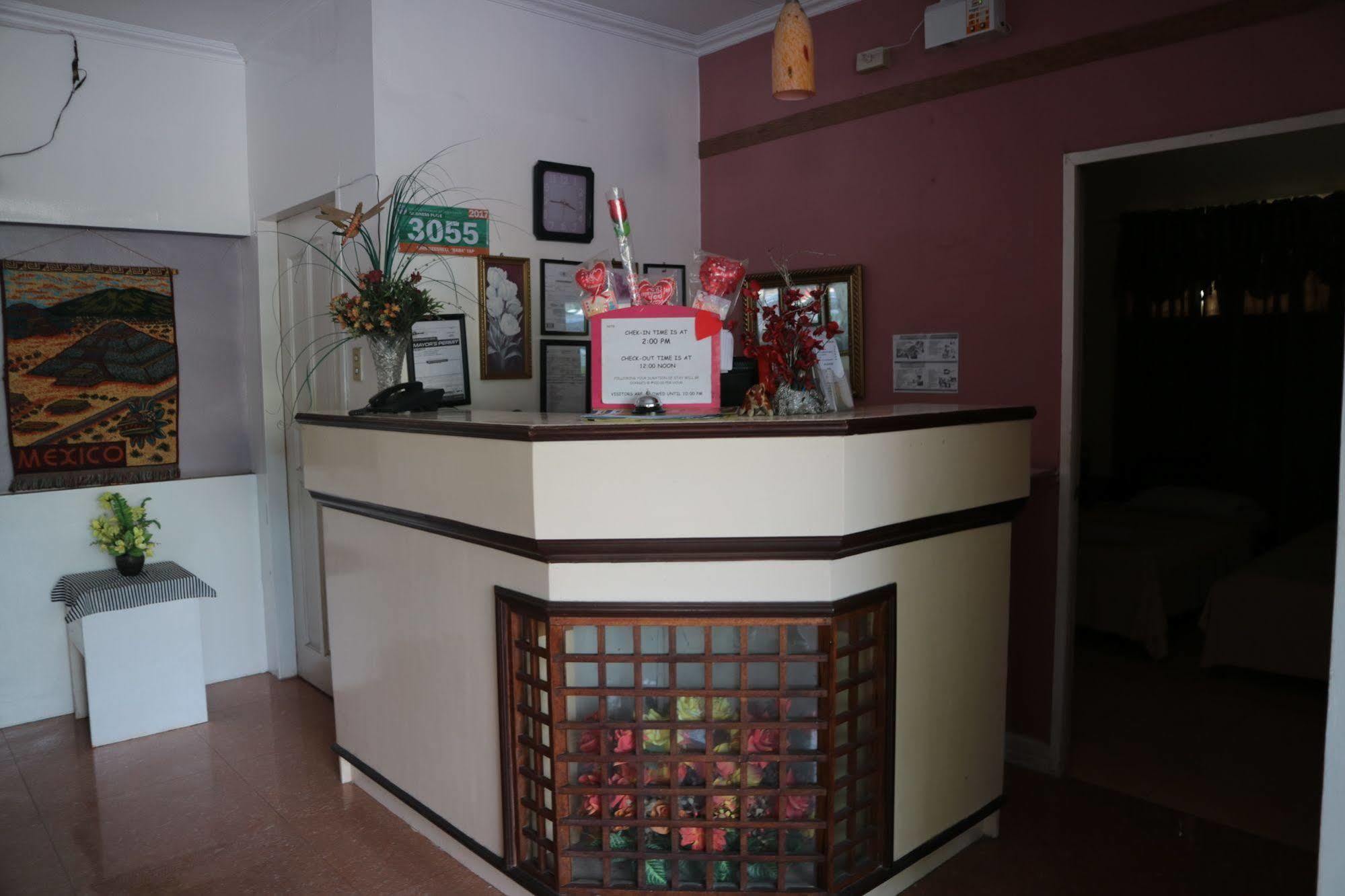 Newport Oak Pension Inn Ταγκμπιλαράν Εξωτερικό φωτογραφία